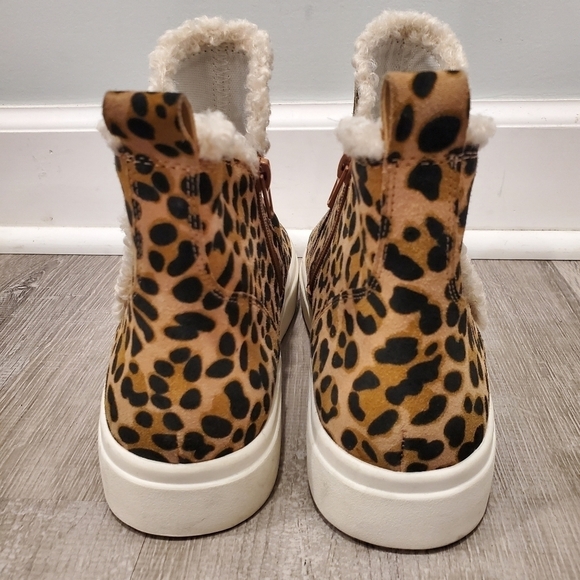 NEW Sole Society Teagan Cheetah Leopard Boots - Picture 4 of 8